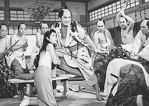 『九ちゃん刀を抜いて』写真