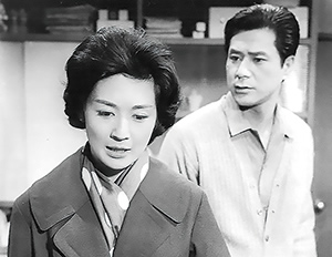 『妻という名の女たち』写真