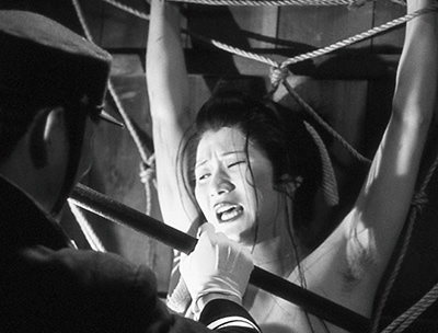 『日本残虐女拷問』写真