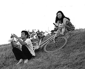 『日曜日は終わらない』写真