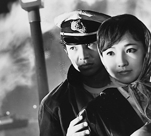 『霧笛が俺を呼んでいる』写真