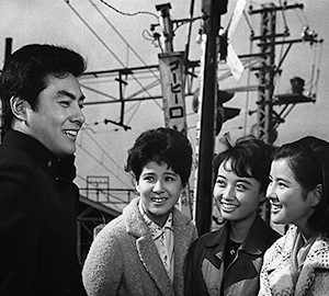 『雨の中に消えて』写真
